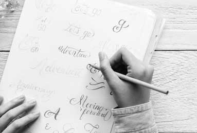 凯美瑞2024纯油建议买的一款,凯美瑞2024纯油建议买的一款多少钱