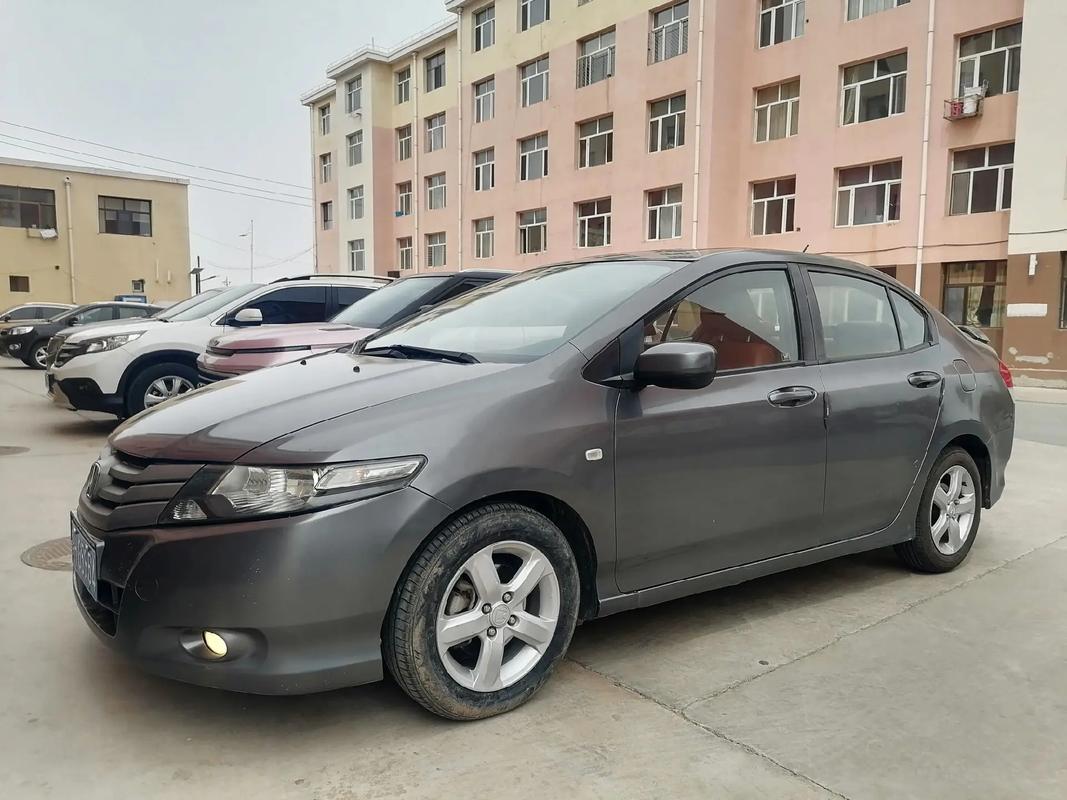 【09年本田锋范怎么样,09年本田锋范新车多少钱】