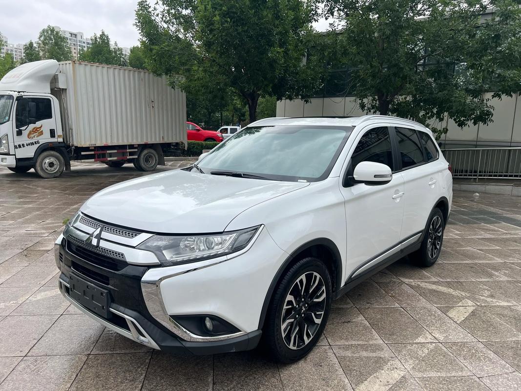 欧蓝德二手车价格,欧蓝德二手车价格及图片