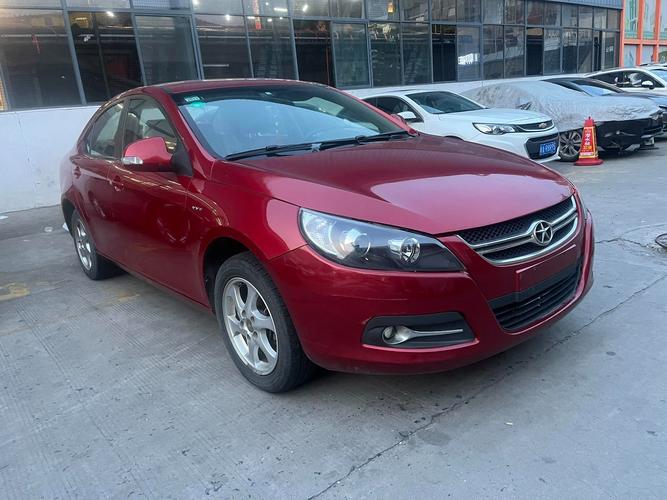 江淮和悦b18分几款,江淮和悦b15车型