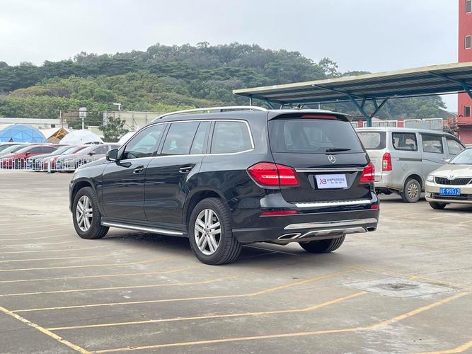 奔驰gls320,奔驰gls320最新价格