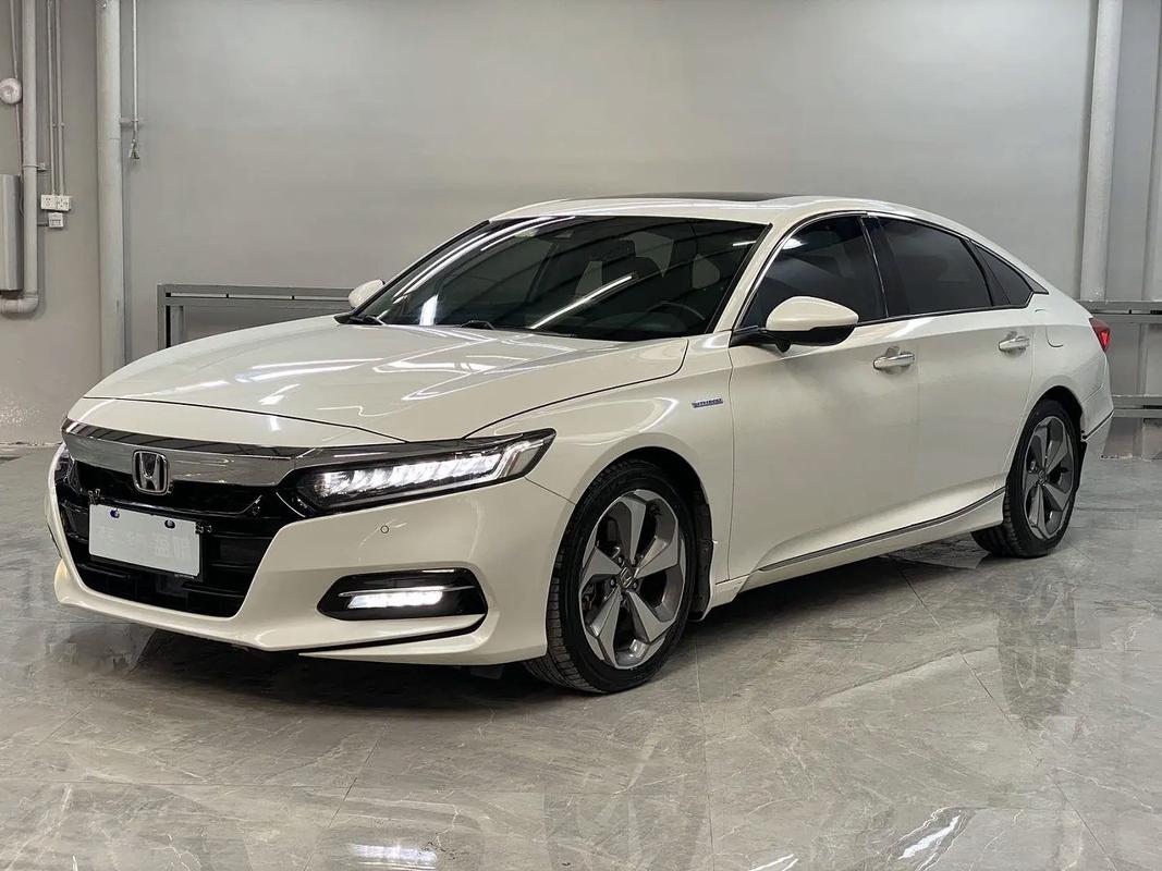 新款本田雅阁2020款图片大全(最新款本田雅阁图片大全)