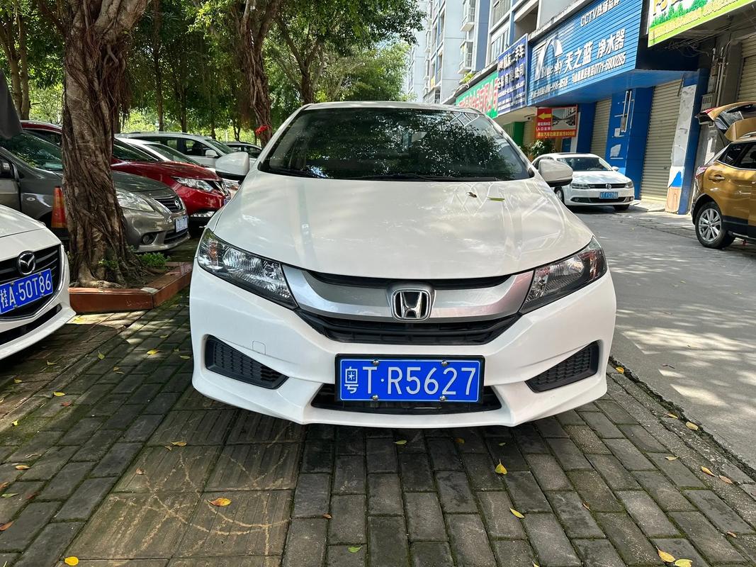 广州本田锋范白色(17款锋范白色是什么白)