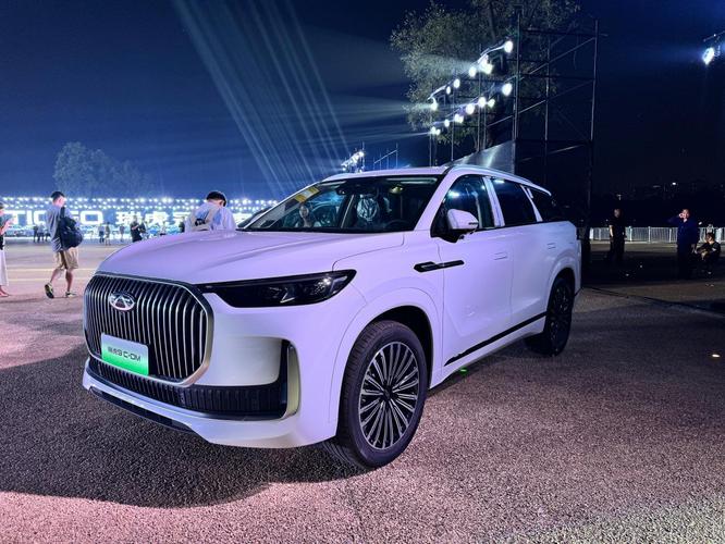 国产车图片大全(图片查车型)