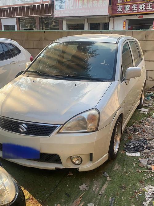 11年铃木利亚纳多少钱(11年的铃木利亚纳能值多钱)