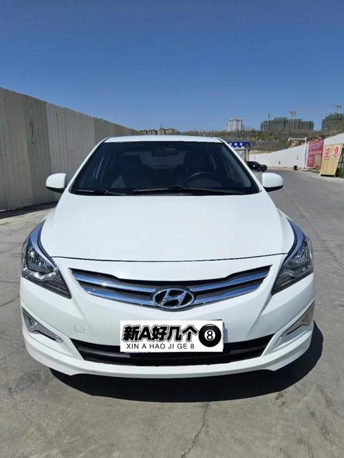 2016年现代瑞纳还能卖多少钱/16年现代瑞纳报价