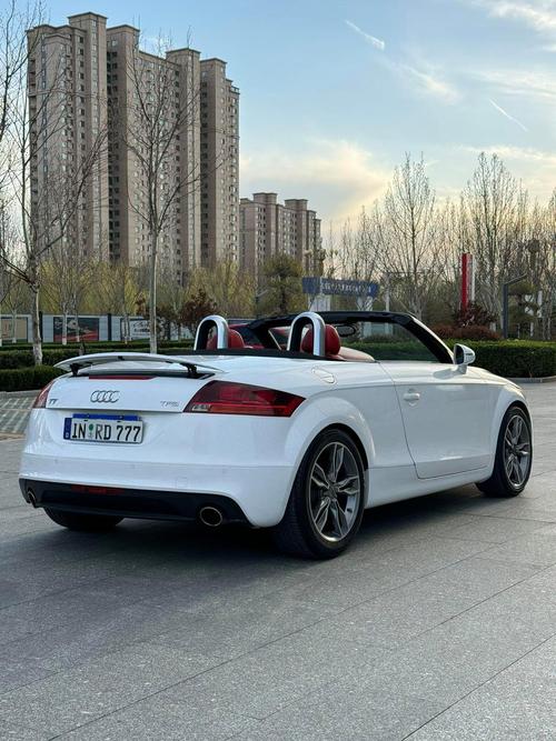 奥迪tt有没有硬顶敞篷 奥迪tt硬顶敞篷车型号